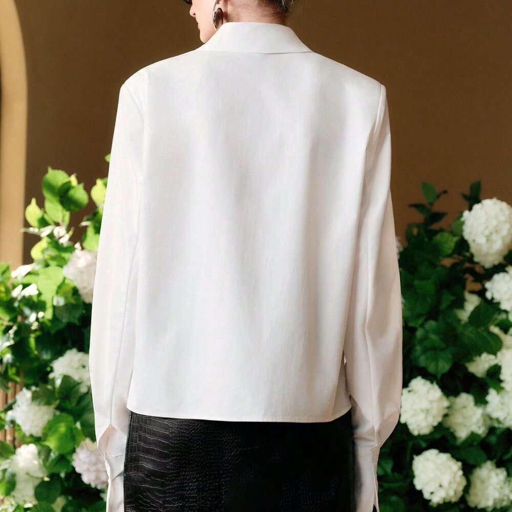White Elegant Women's V-Neck Casual Blouse with Bow Tie Ribbon Long Sleeve - Picture 2 of 7